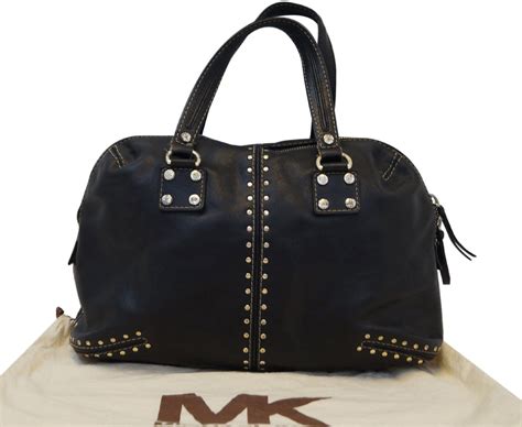 i want to sell my michael kors handbag